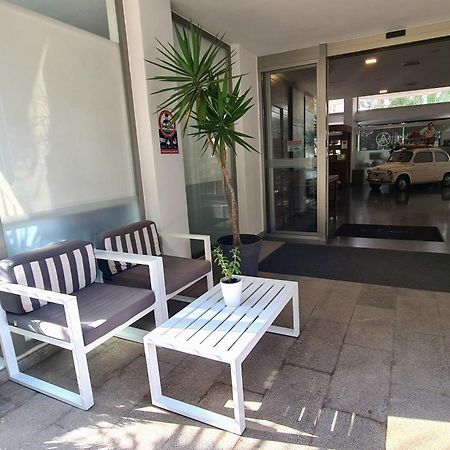 Apartamentos Llobet Ibiza ภายนอก รูปภาพ