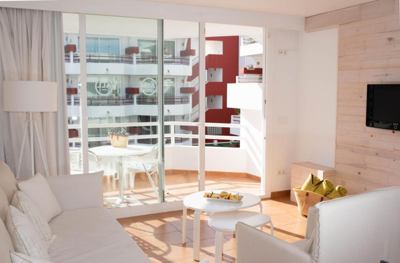 Apartamentos Llobet Ibiza ภายนอก รูปภาพ