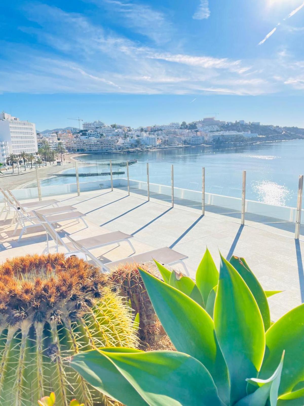 Apartamentos Llobet Ibiza ภายนอก รูปภาพ