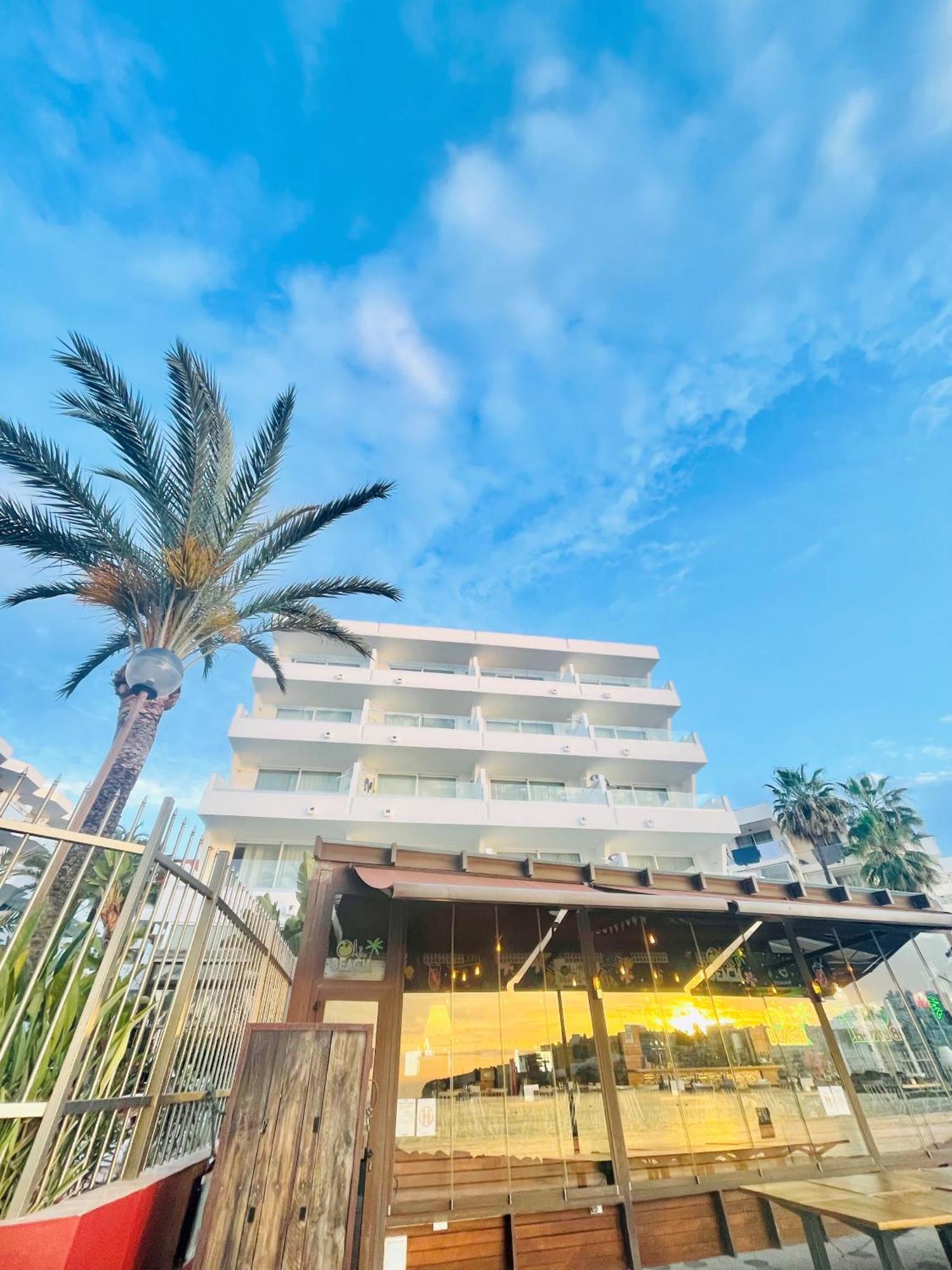 Apartamentos Llobet Ibiza ภายนอก รูปภาพ